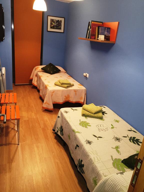 Apartamentos Mequedo Alcañiz Habitación foto