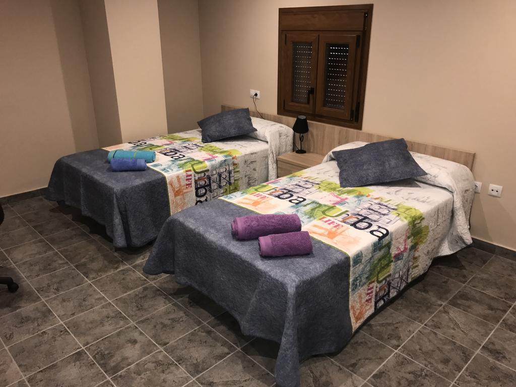 Apartamentos Mequedo Alcañiz Exterior foto